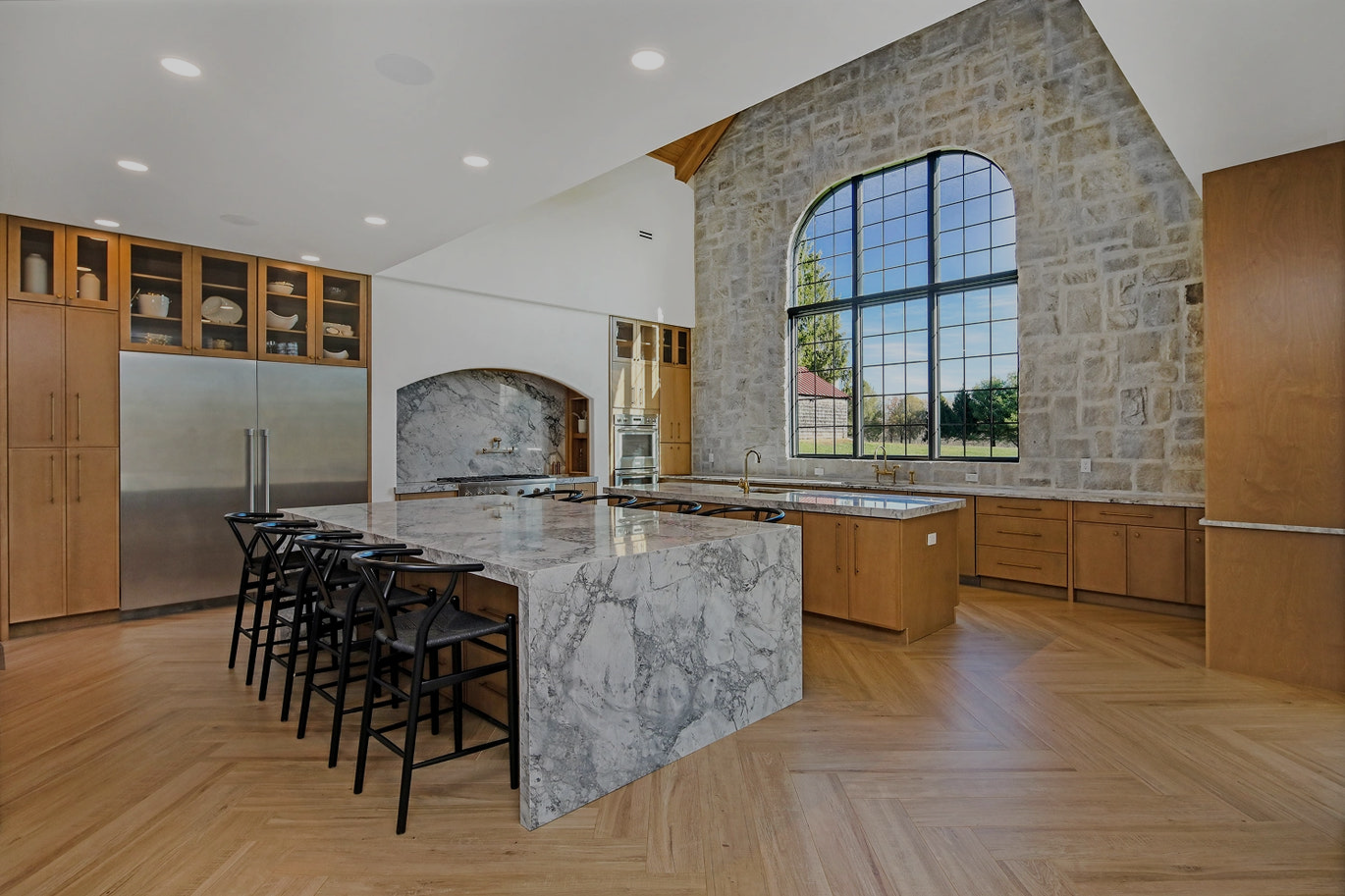 The nation’s leading source for exceptional kitchen design and fine cabinetry